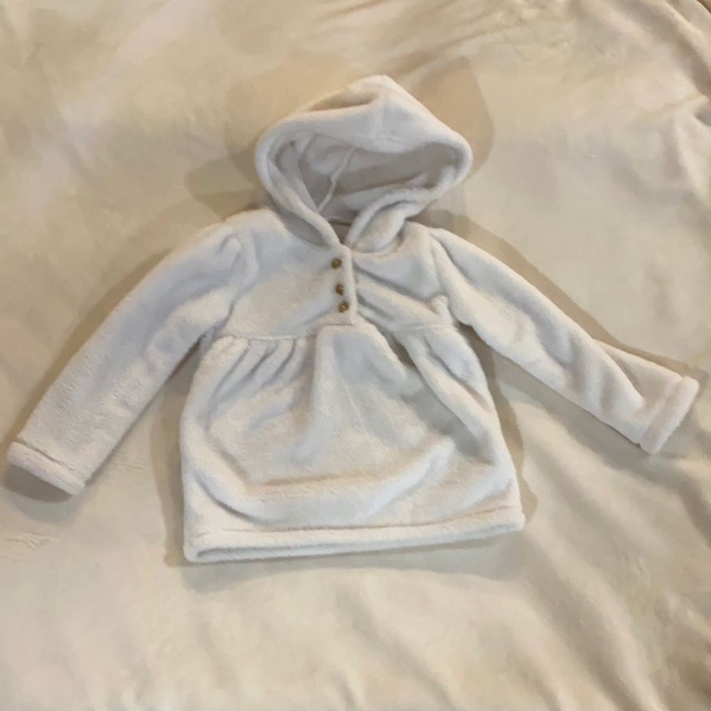 Carter’s soft pullover